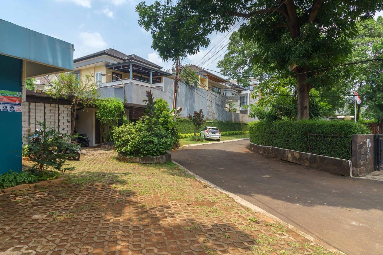 Reddoorz Plus Near Kemang Raya Jakarta Exteriör bild