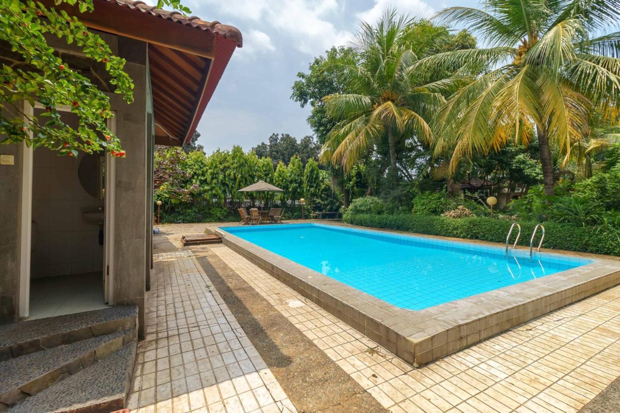 Reddoorz Plus Near Kemang Raya Jakarta Exteriör bild